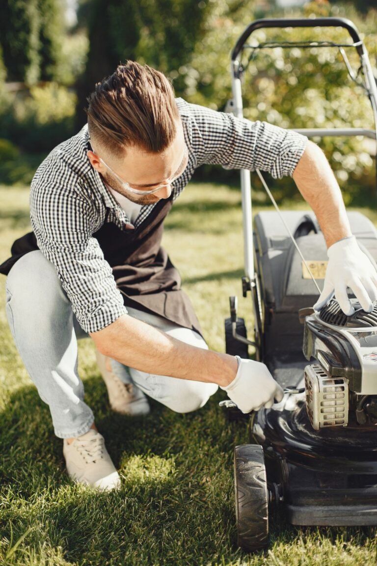 Navimow i208 vs ECOVACS GOAT O800: welke robotmaaier zonder draad is beter? (2026)